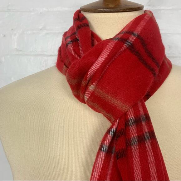 Steve Madden Red and Black Plaid Muffler Scarf One Size Made in Italy - Picture 3 of 5